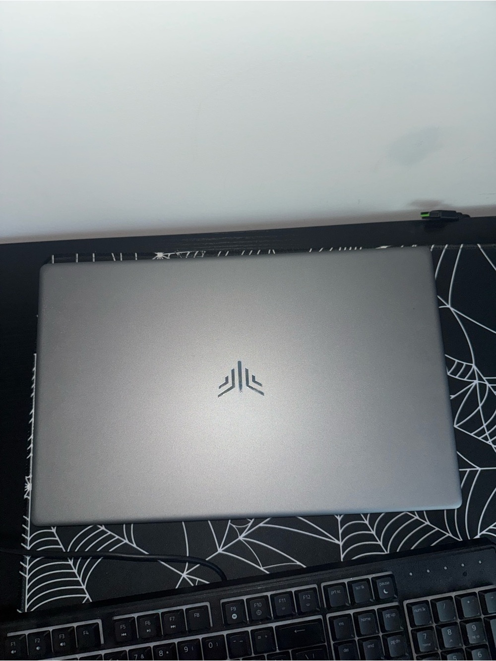 Acemagic Laptop - Picture 2 of 4